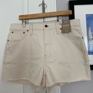 NWT Madewell High Rise Jean Shorts Size 32